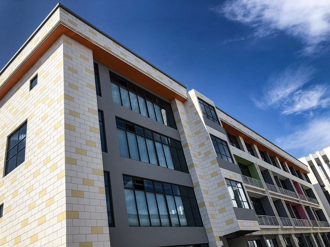 學校外墻專用柔性飾面磚片